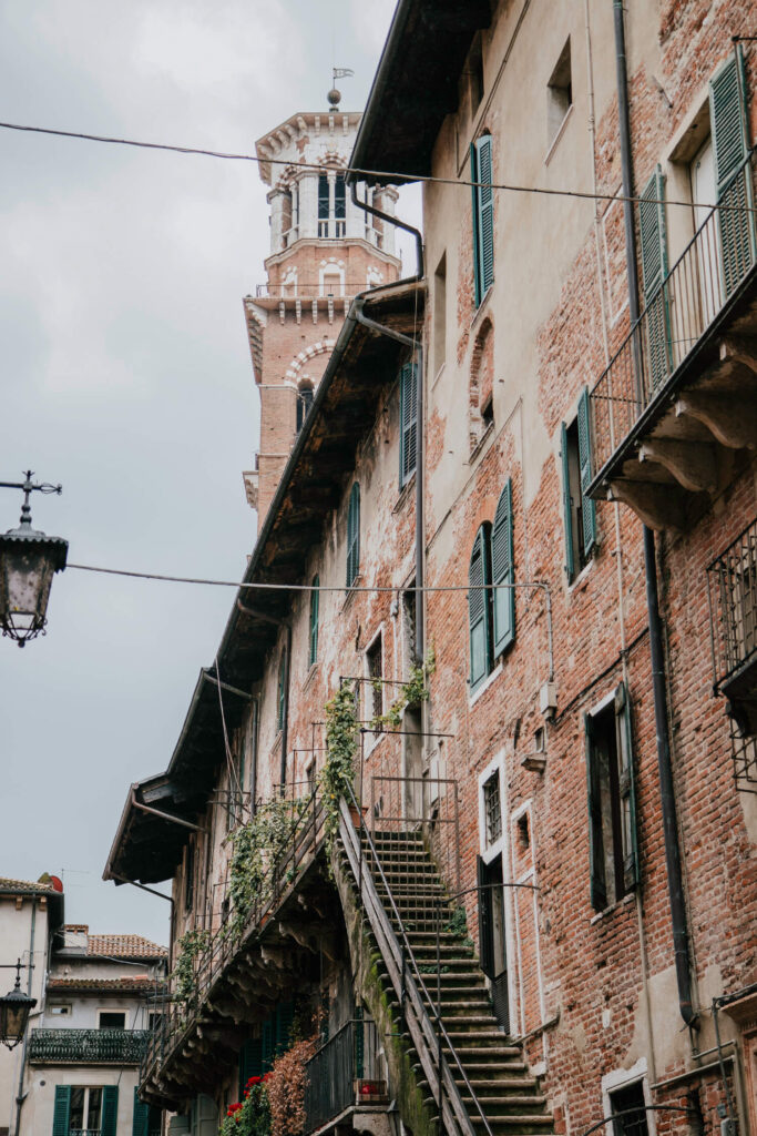 Torre Dei Lamberti Verona